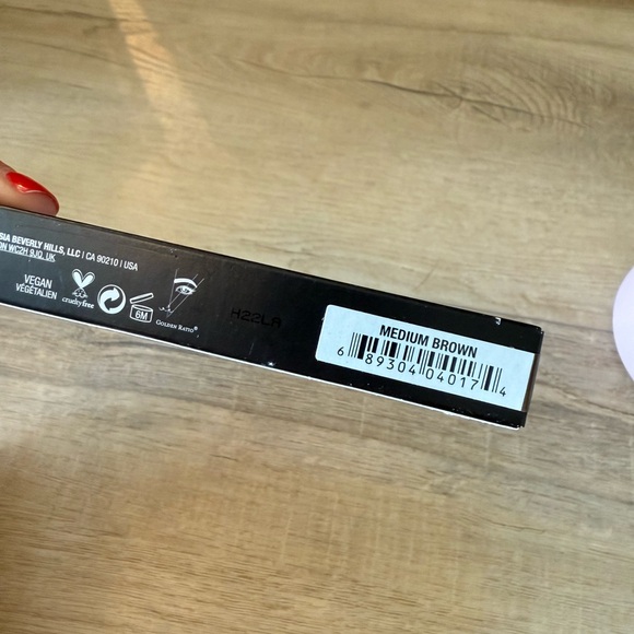 🔴 Anastasia Beverly Hills Medium Brown Brow Pen NEW! - R13 - Picture 3 of 9